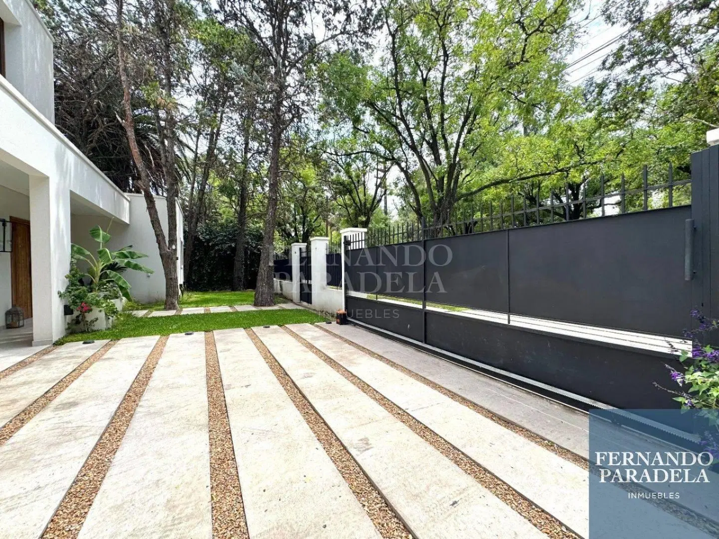 Casa en venta en Villa Gobernador Udaondo 5