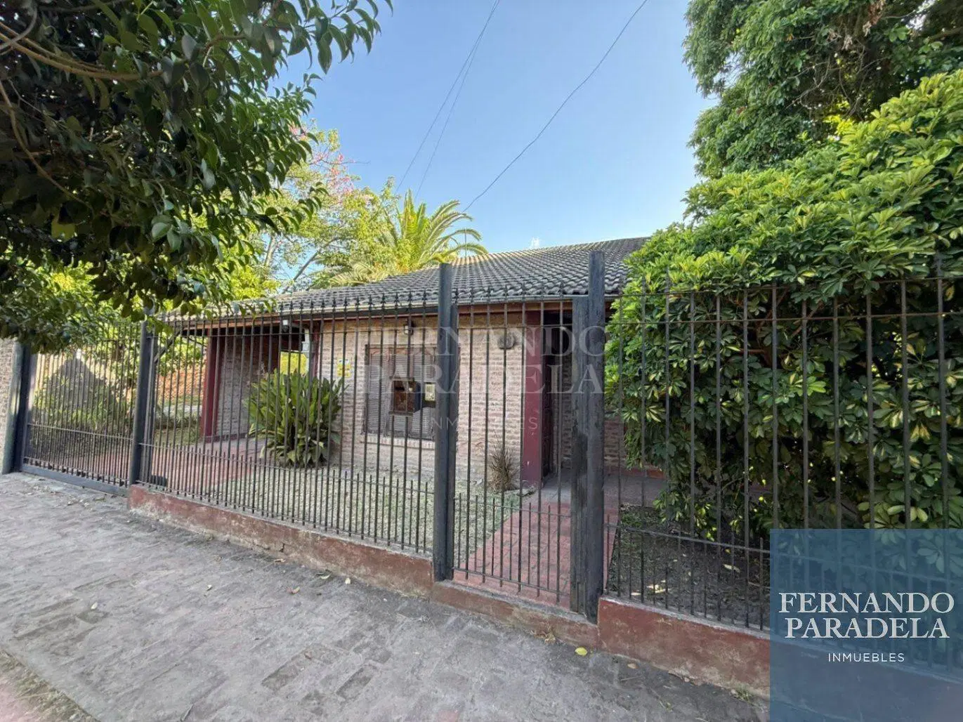 Casa en venta c/ cochera en Villa Gobernador Udaondo 4