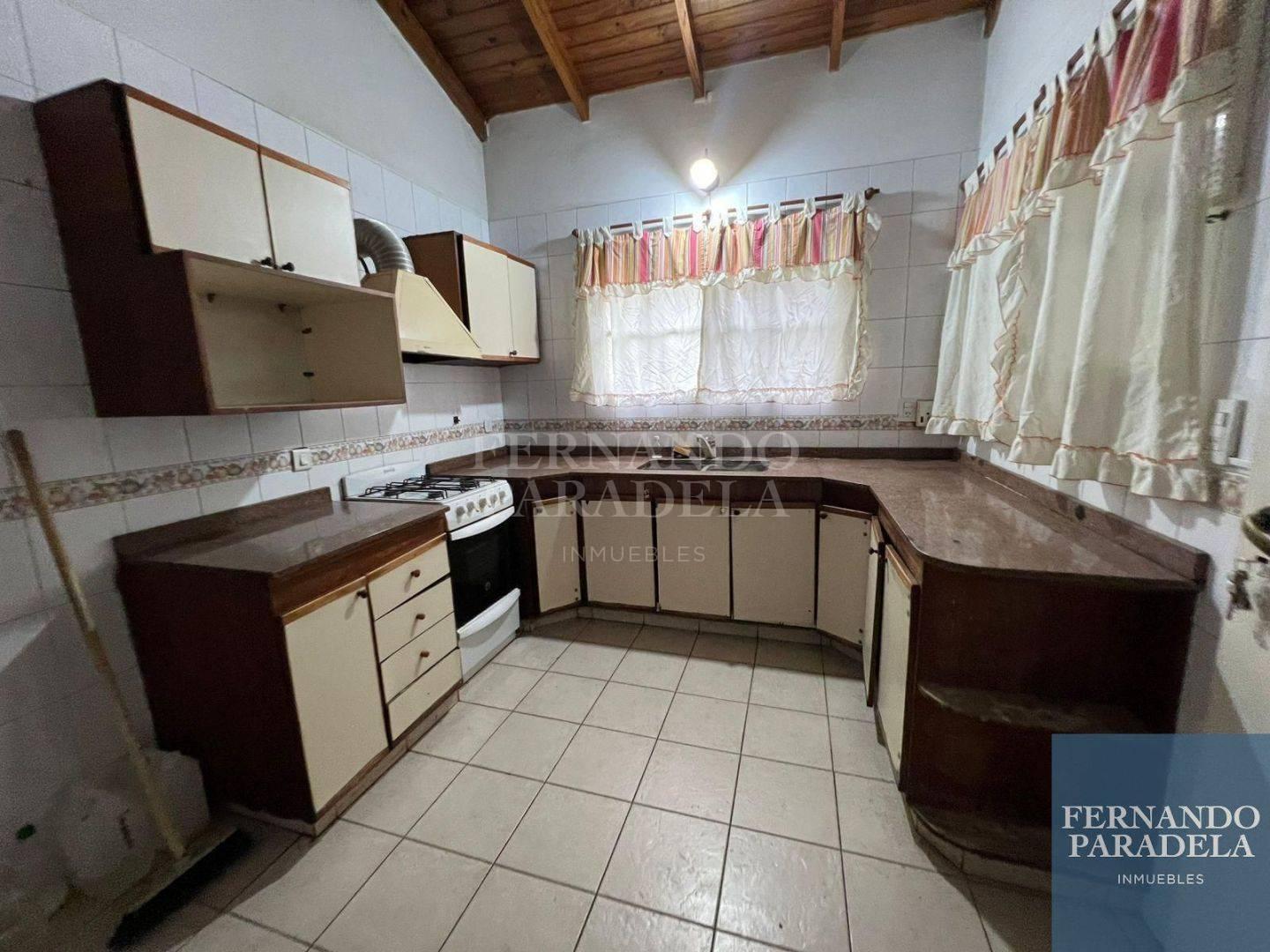 Foto de Casa en venta 6 amb. en Parque Leloir, imagen 4