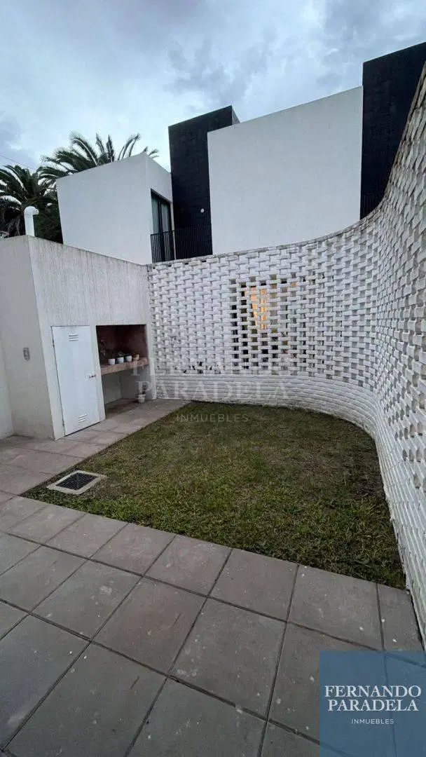 Dúplex en alquiler en Ituzaingó Norte 8