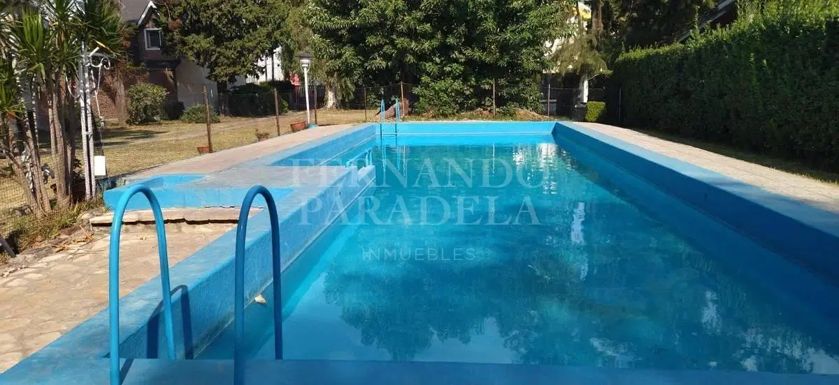 Casa en Barrio Parque Leloir 3