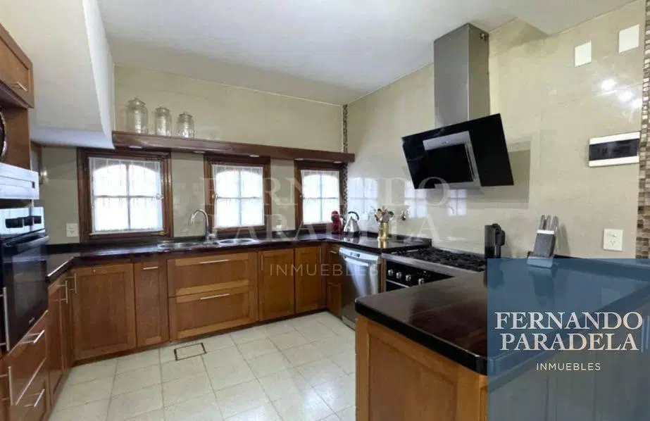 Casa en venta de 3 dormitorios en Villa Gobernador Udaondo 8