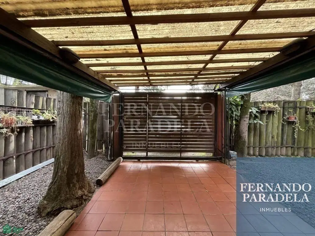 Casa - Barrio Parque Leloir 5