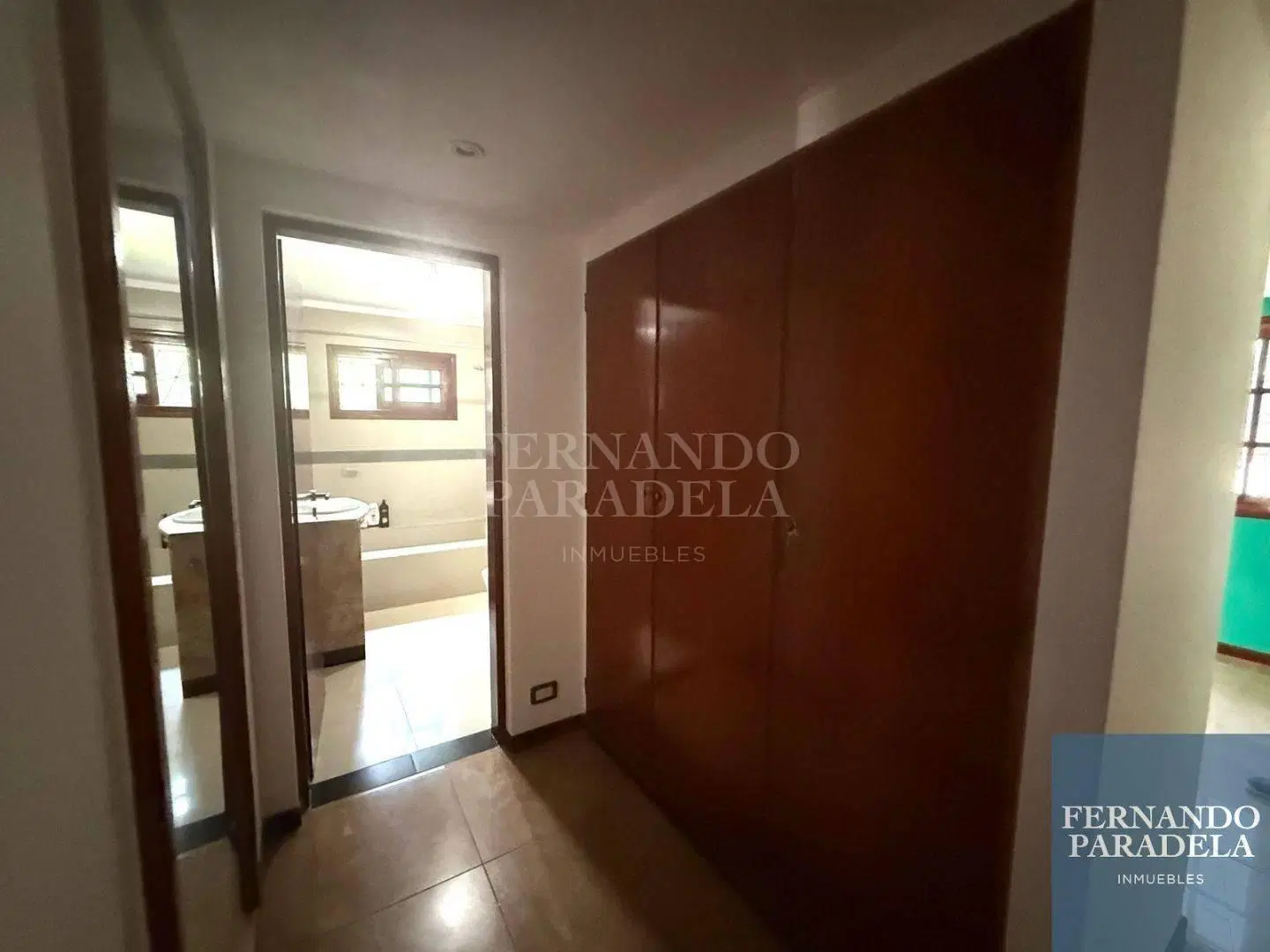 Casa con lote de 1516mts 8