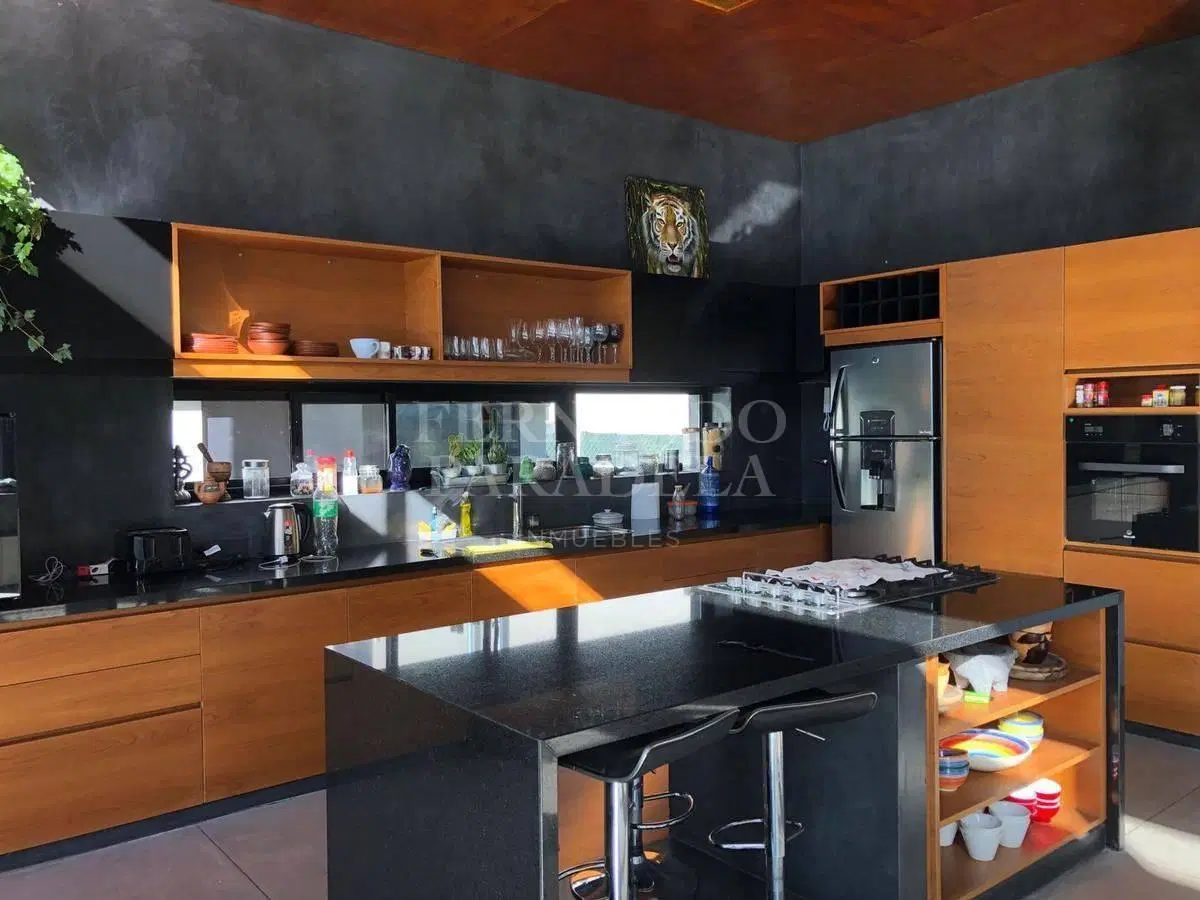 Casa - Barrio Parque Leloir 5