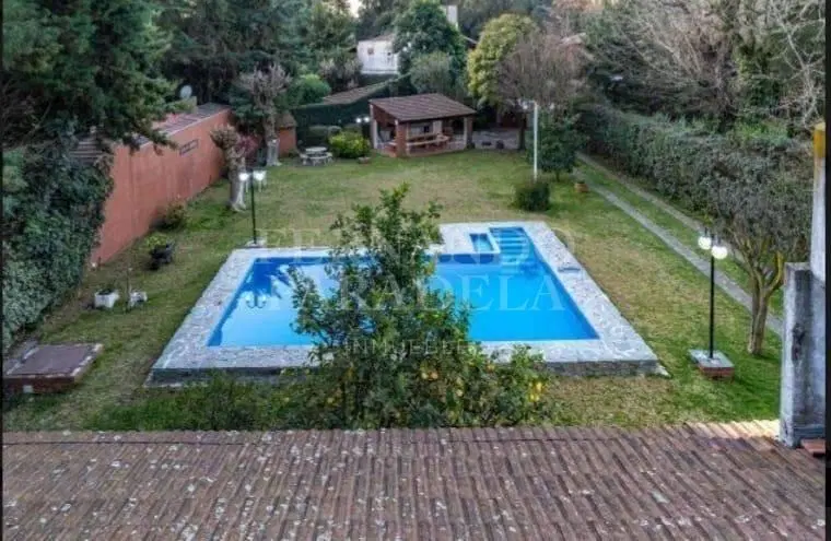 Casa - Barrio Parque Leloir 1