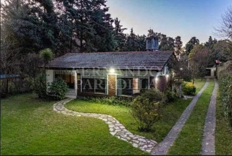 Casa - Barrio Parque Leloir 3