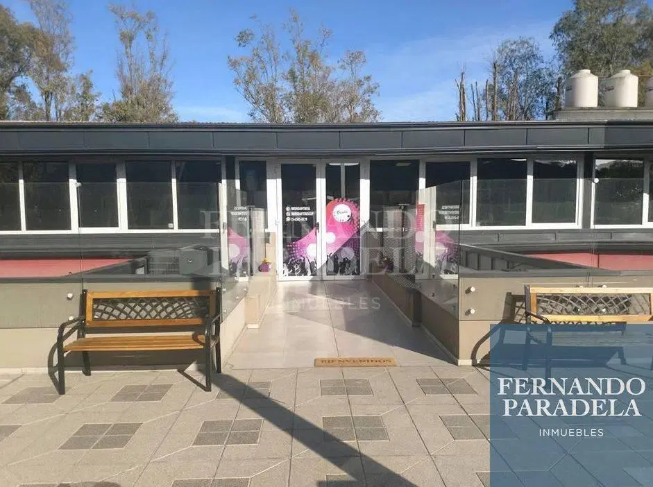 Local de 321mts en paseo comercial 1