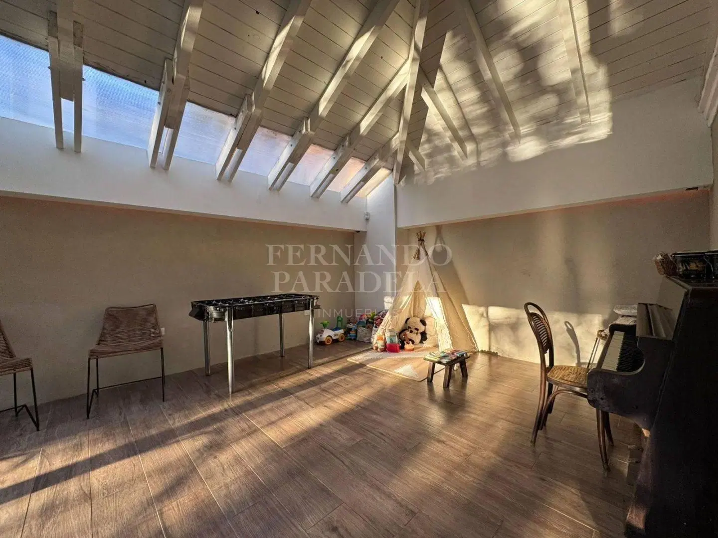 Casa 4 amb en venta en Parque Leloir 5