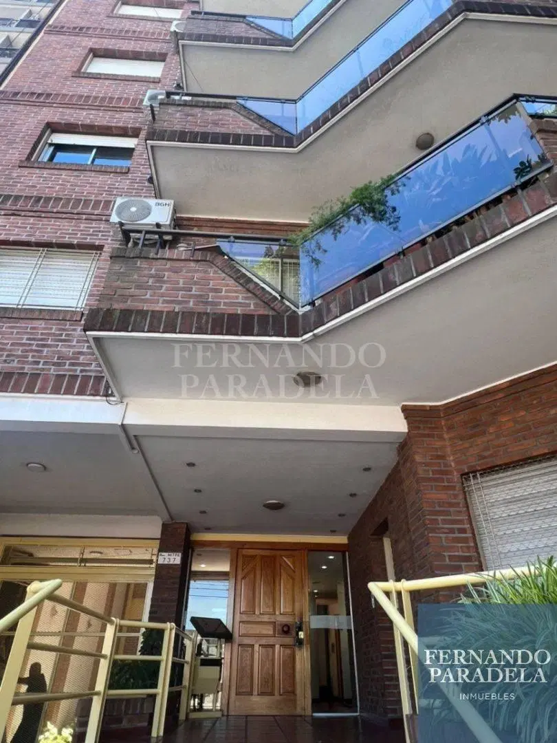 Departamento en alquiler amoblado c/ cochera en Morón 3