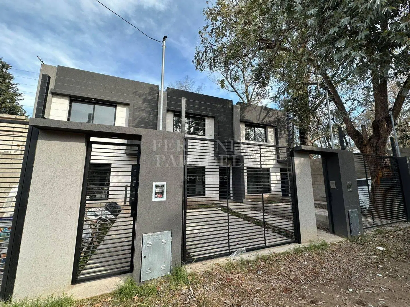 Duplex en alquiler - Zona Leloir / V. Udaondo 8