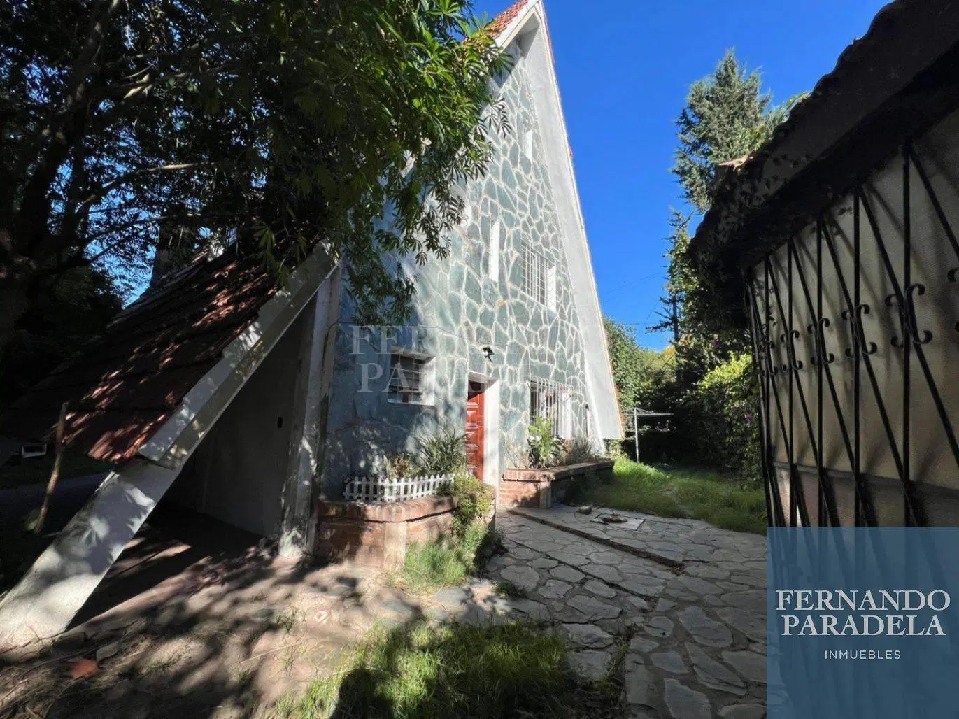 Casa en venta en Parque Leloir 1