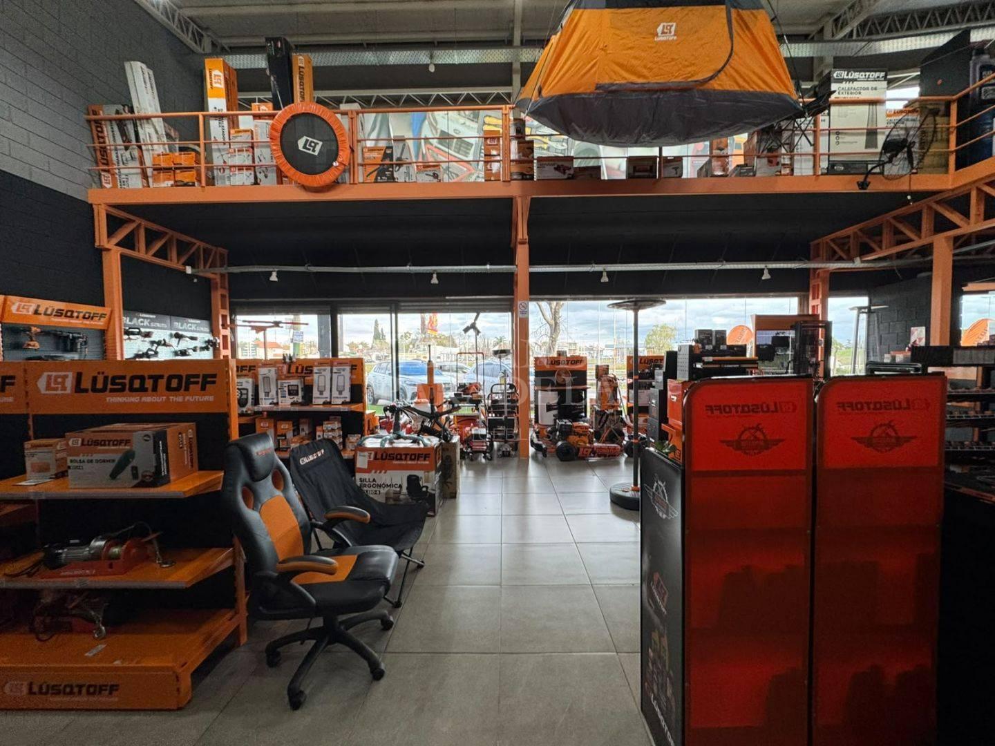 Foto de Local comercial sobre Colectora - 470mts, imagen 3