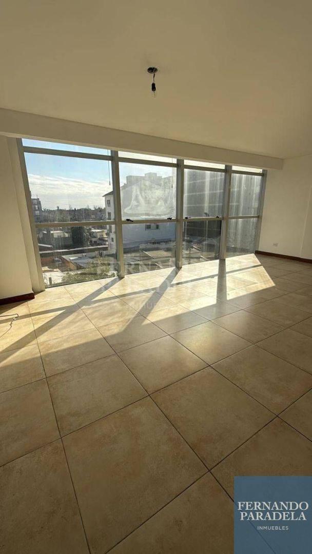 Foto de Monoambiente zona tribunales Morón - Apto profesional, imagen 2
