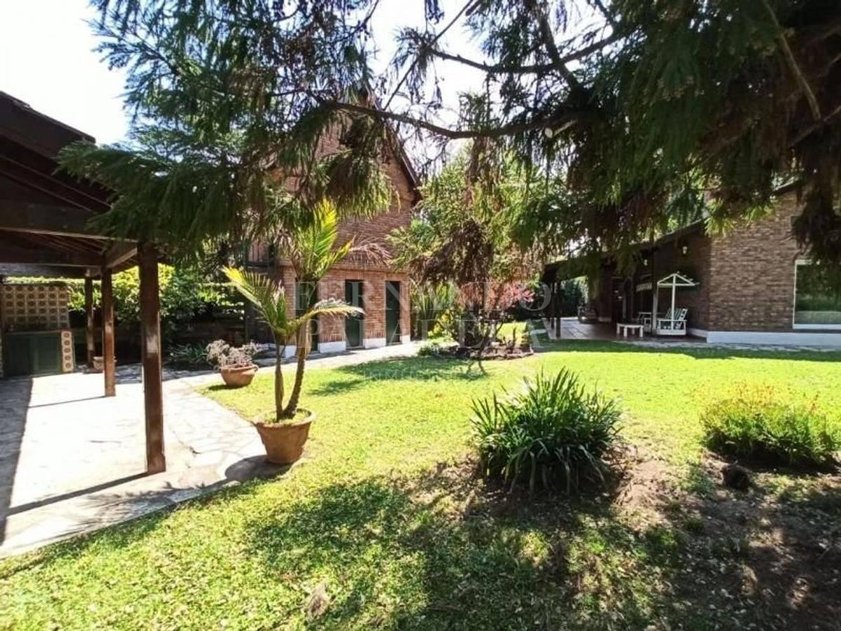 Foto de Casa en venta - Lote 1514 m2, imagen 2