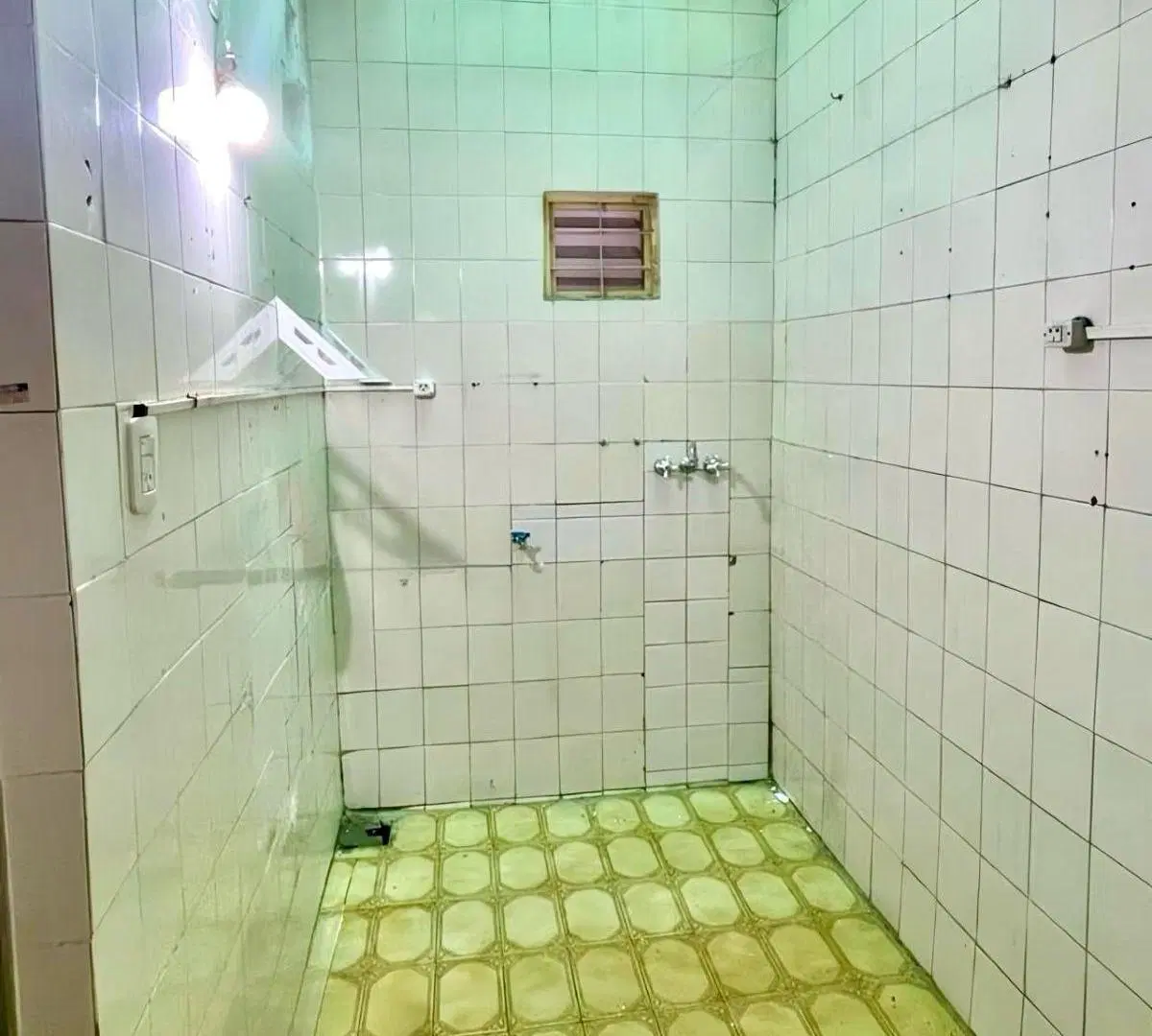 PH 3 Ambientes en Venta - Excelente Ubicación sobre Avenida - Sin Expensas - L. Zamora 5