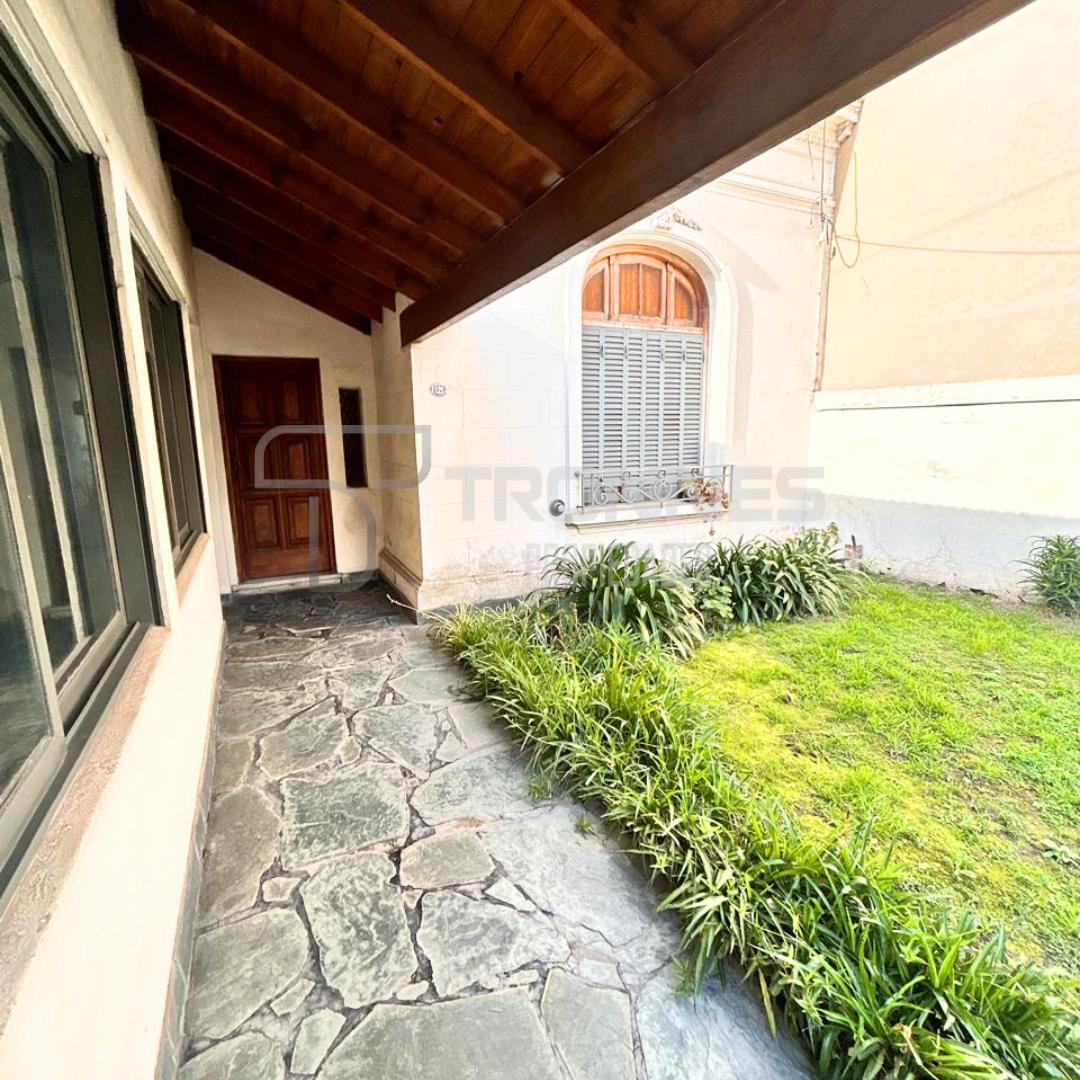 Foto de Venta Casa 4 Ambientes con Garaje + Depto 2 Ambientes fondo, imagen 5