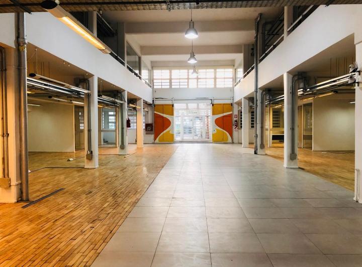 EDIFICIO DE OFICINAS EN BLOCK  1960 M2 3
