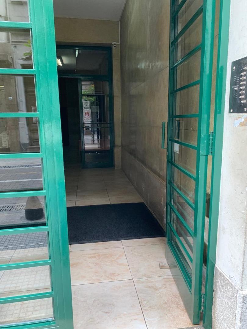 Foto de SAN MARTIN 655 310M2 PLANTA LIBRE, imagen 2