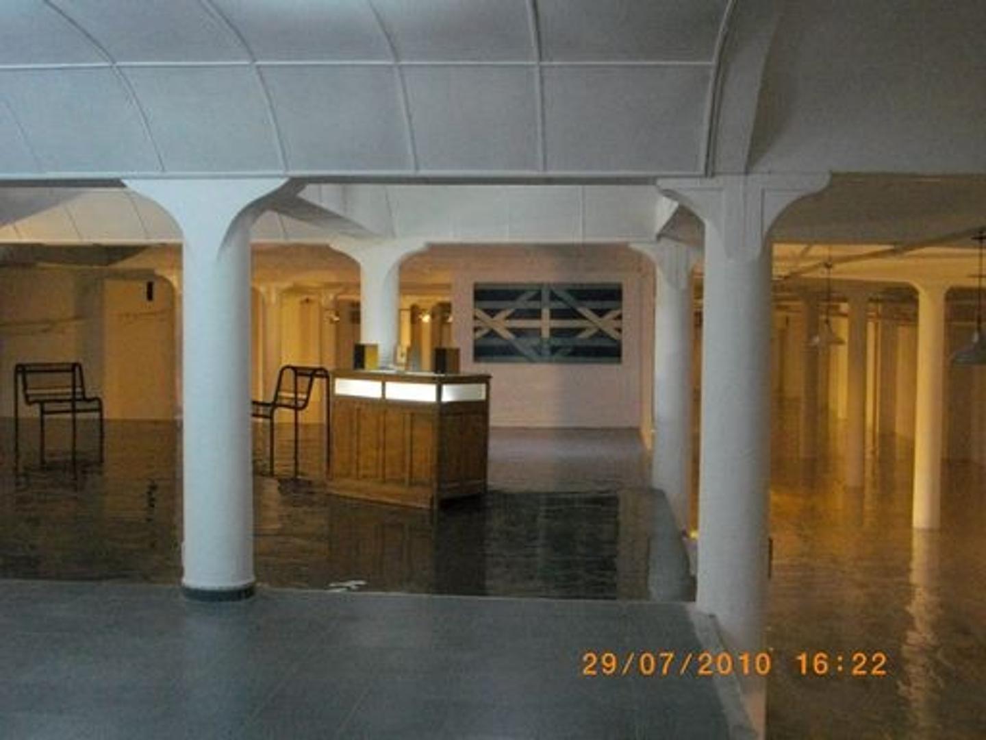 1100 M2 LOCAL- OFICINAS - BOLIVAR 1564 SAN TELMO