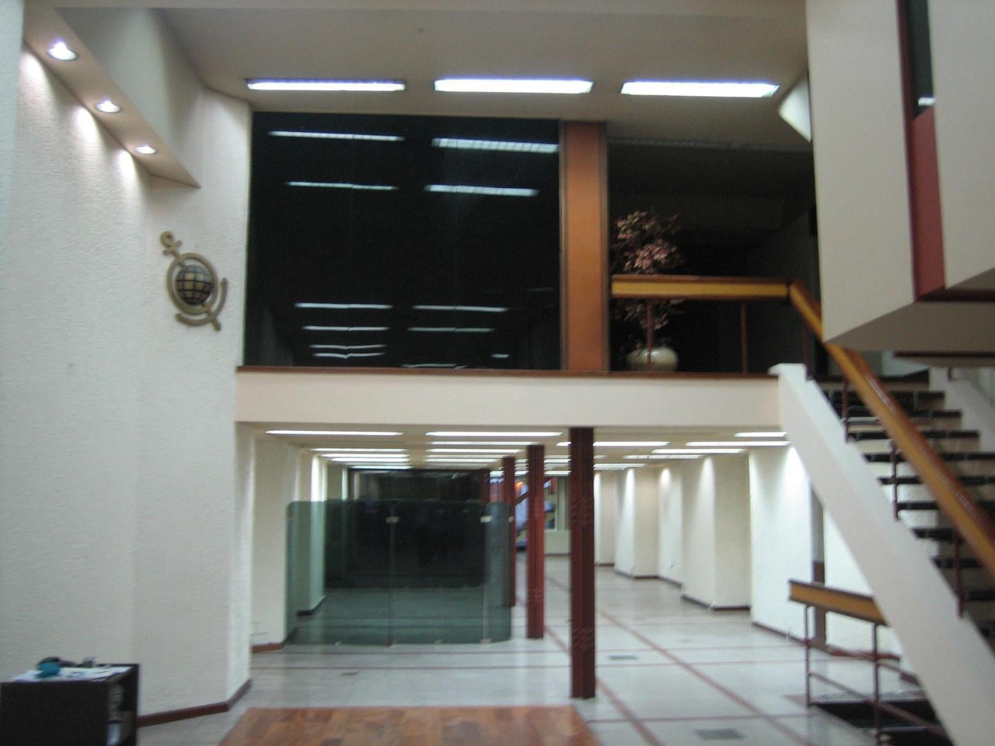 Foto de 821 m2 LOCAL COMERCIAL- RECONQUISTA 557, imagen 4