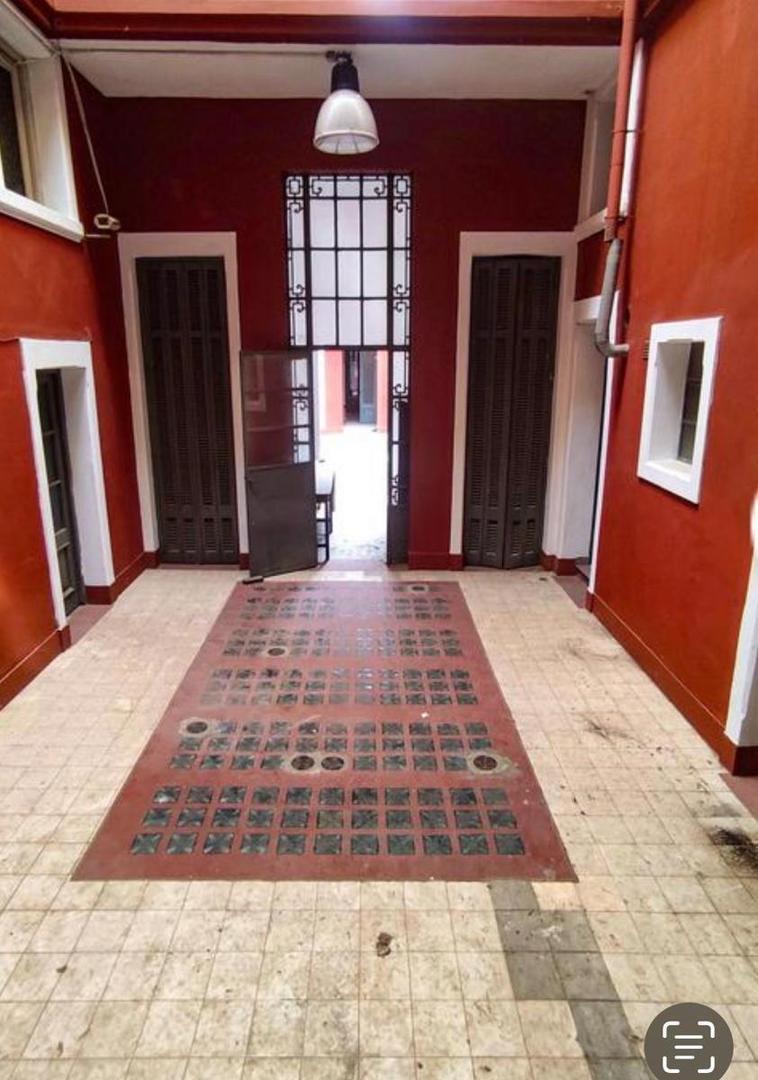 Foto de 1800 M2 - CASA CON ESTILO COLONIAL - SALTA 238, imagen 1