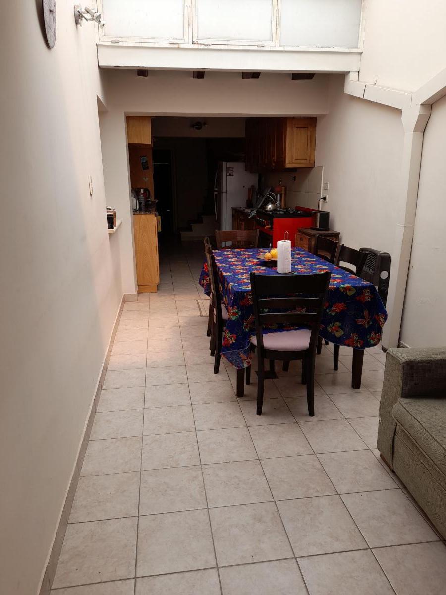 Casa 4 Dorm. y Escritorio Ciudad de Mendoza 4