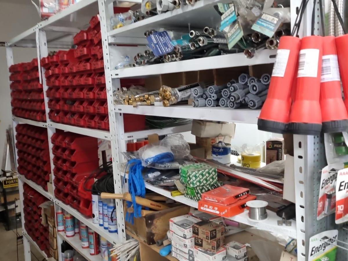 Fondo de Comercio Ferretería, Pinturería, Cerrajería y Pet Shop 5