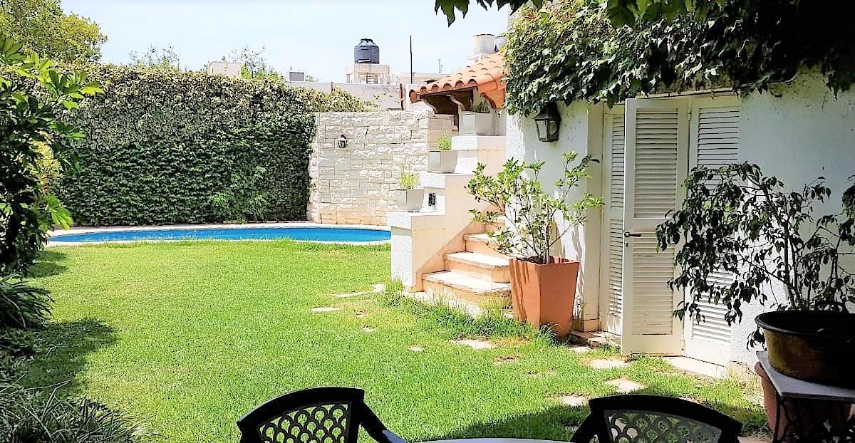Venta Casa Categoría 4 Dorm. Barrio Bombal Ideal Vivienda - Empresas 3