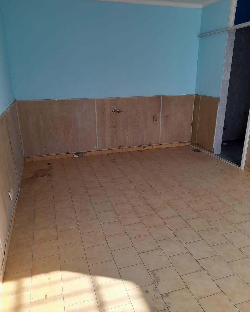 Casa 4 Dorm. con Cochera 3