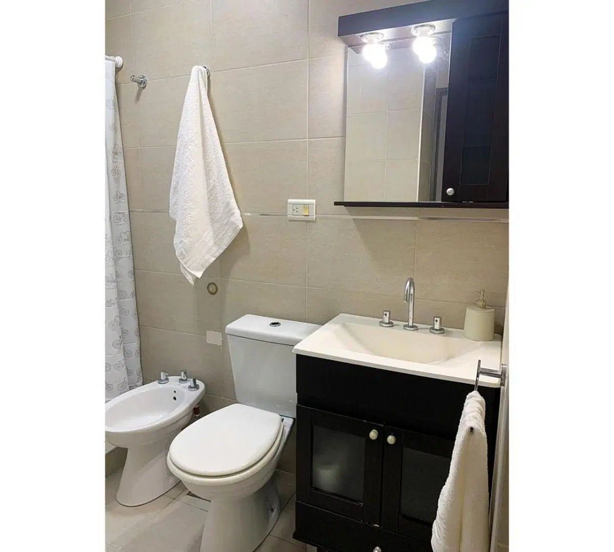 Departamento de 70 m² con 1 Dormitorio en Alquiler en Bombal Sur 3