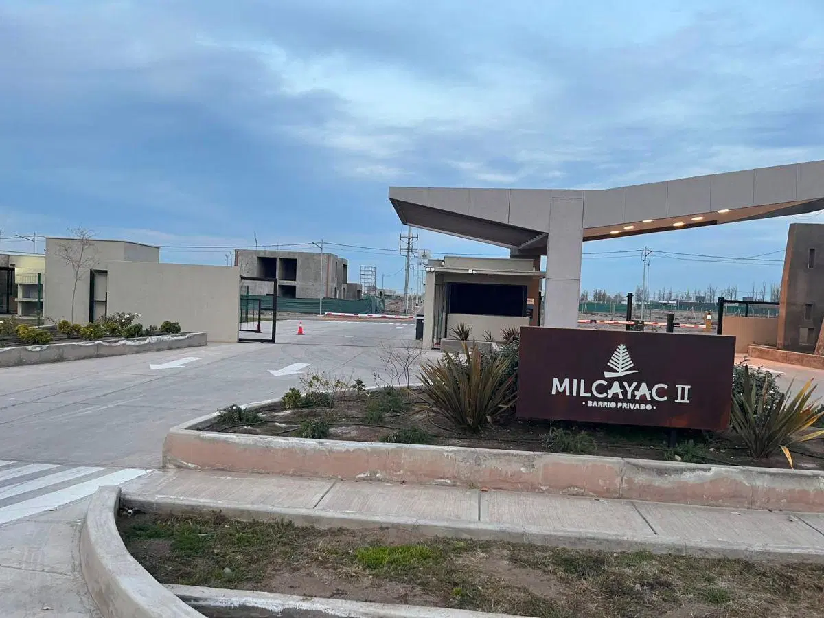 Terrenos de 564 m² en venta en Milcayac II 1