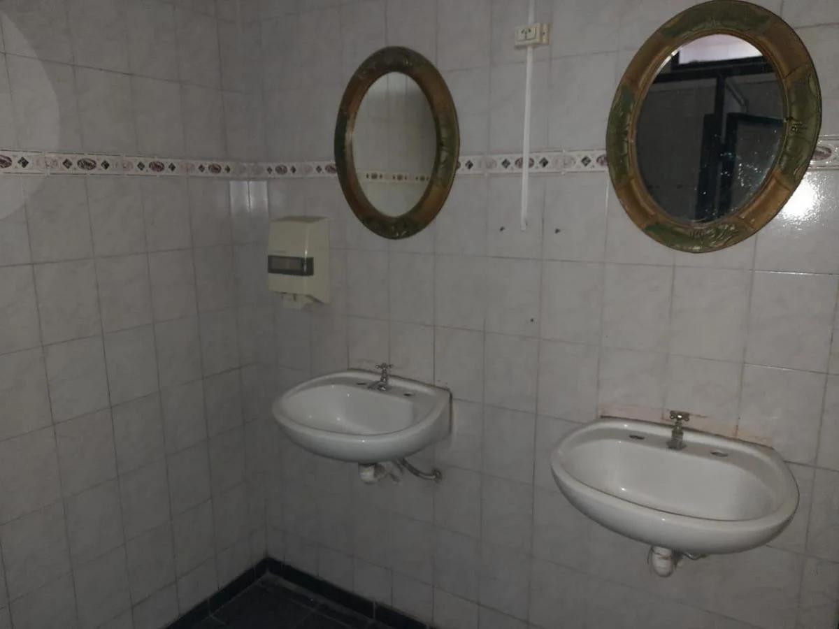 Foto de Local de 500 m² en alquiler en Ciudad de Mendoza, imagen 2