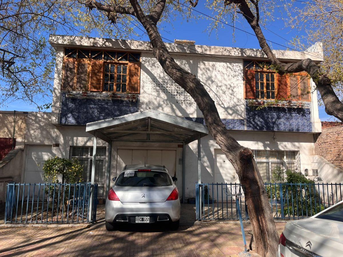 Foto de Casa en venta en Sexta Sección de Ciudad de Mendoza., imagen 1
