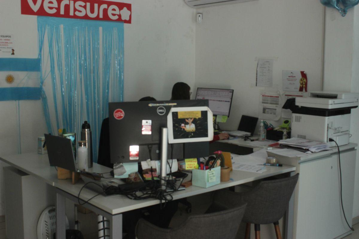 Foto de VENTA: Local Comercial, Adolfo Calle de Godoy Cruz., imagen 3