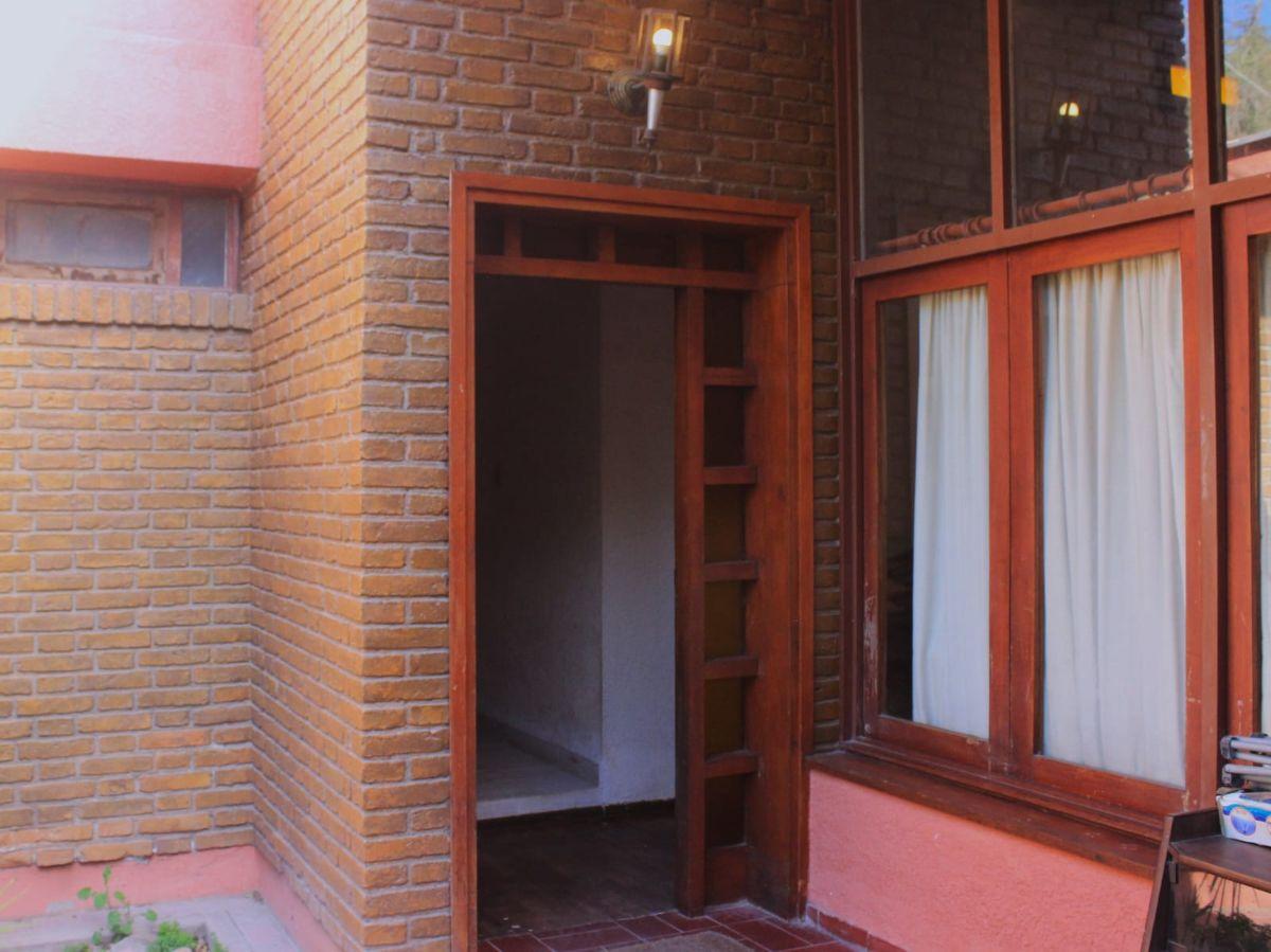 Foto de Hermosa casa en venta en Chacras de Coria con departamento y cabaña., imagen 3