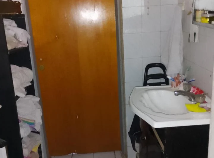 Alquiló depto 2 dor en villa Allende 3