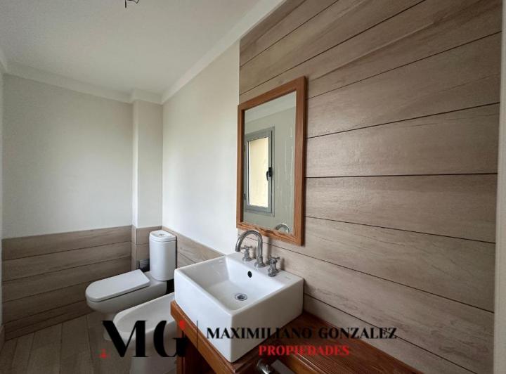 Casa venta - La Providencia, 6 ambientes. 5