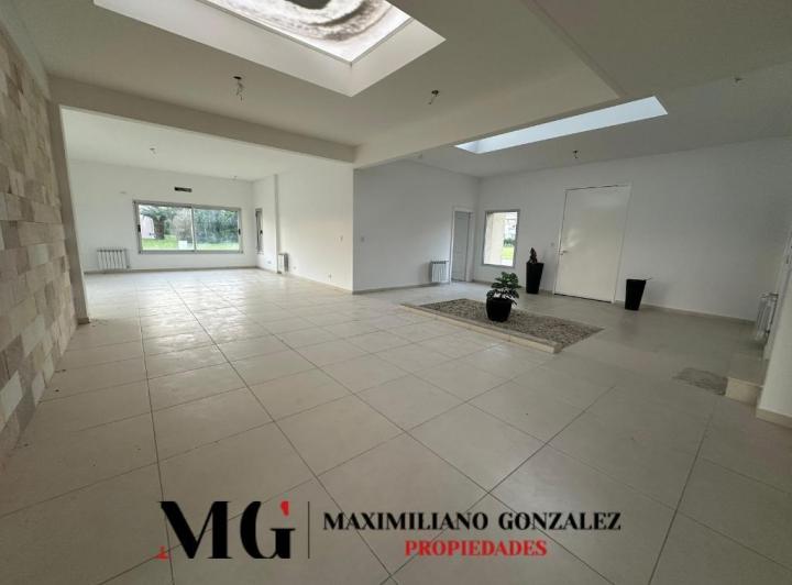 Casa venta - La Providencia, 6 ambientes. 1