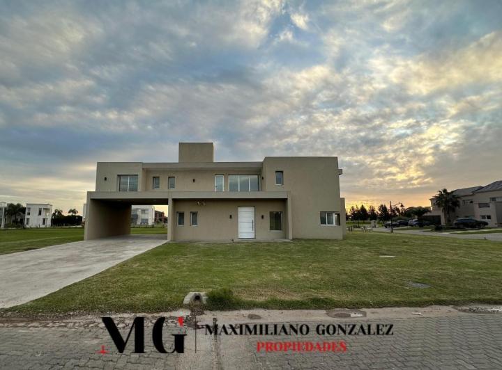Casa venta - La Providencia, 6 ambientes. 2
