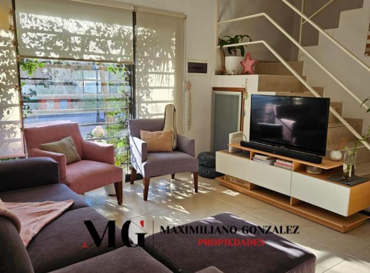 Duplex venta Pérgolas de Canning