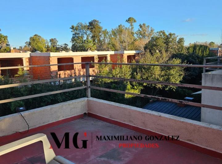 Duplex venta Pérgolas de Canning