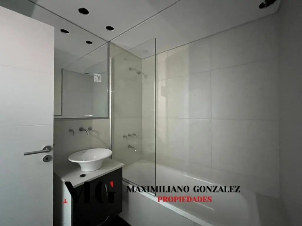 Departamento alquiler - Canning Center 1