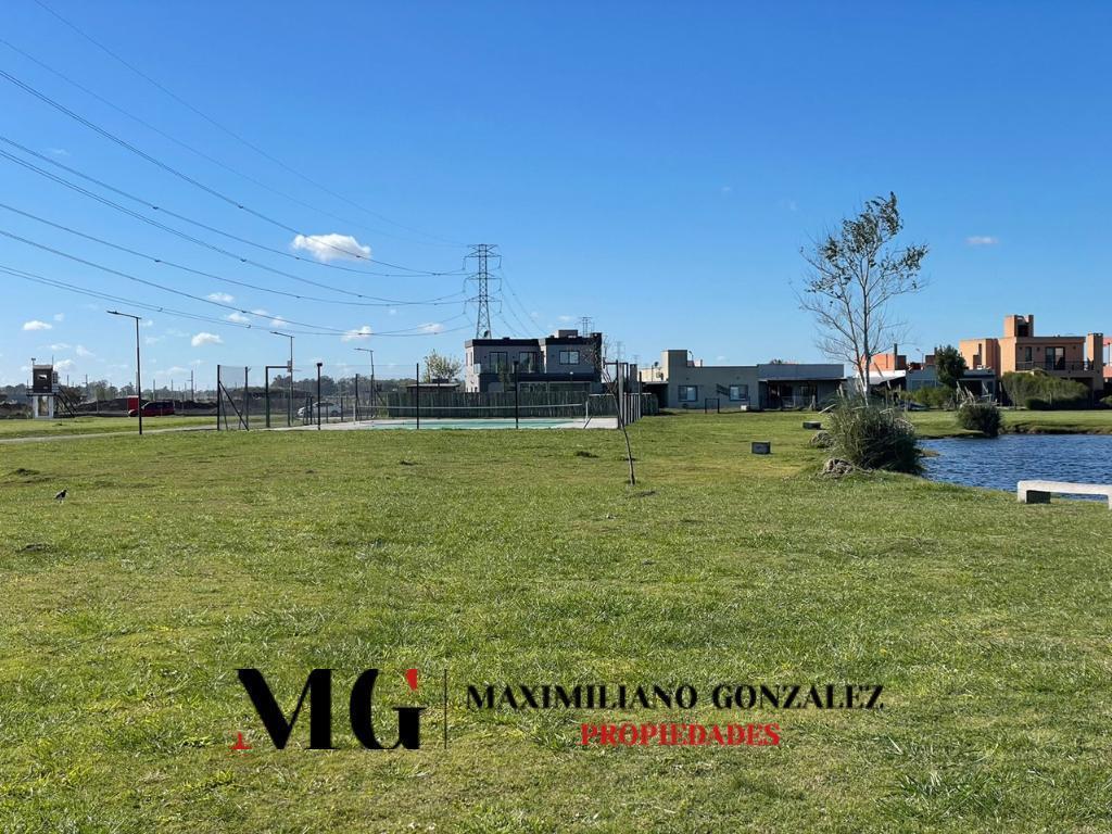 Casa venta - Laguna Azul, Carlos Spegazzini