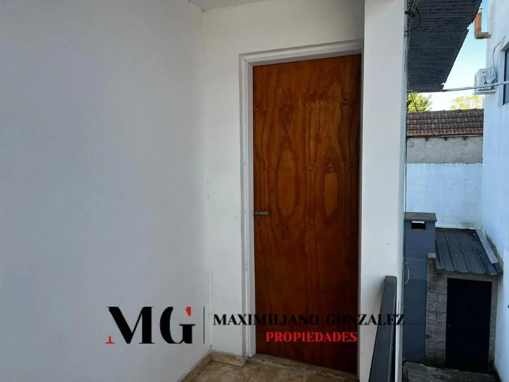 Monoambiente alquiler - Tristán Suarez 2