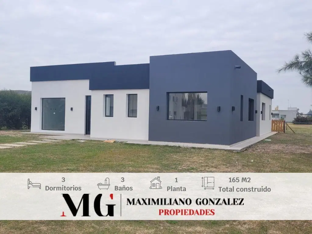 Casa en venta - Santo Domingo 2