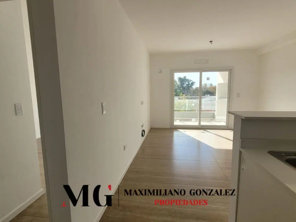 Depto venta y alquiler - Canning Center 3