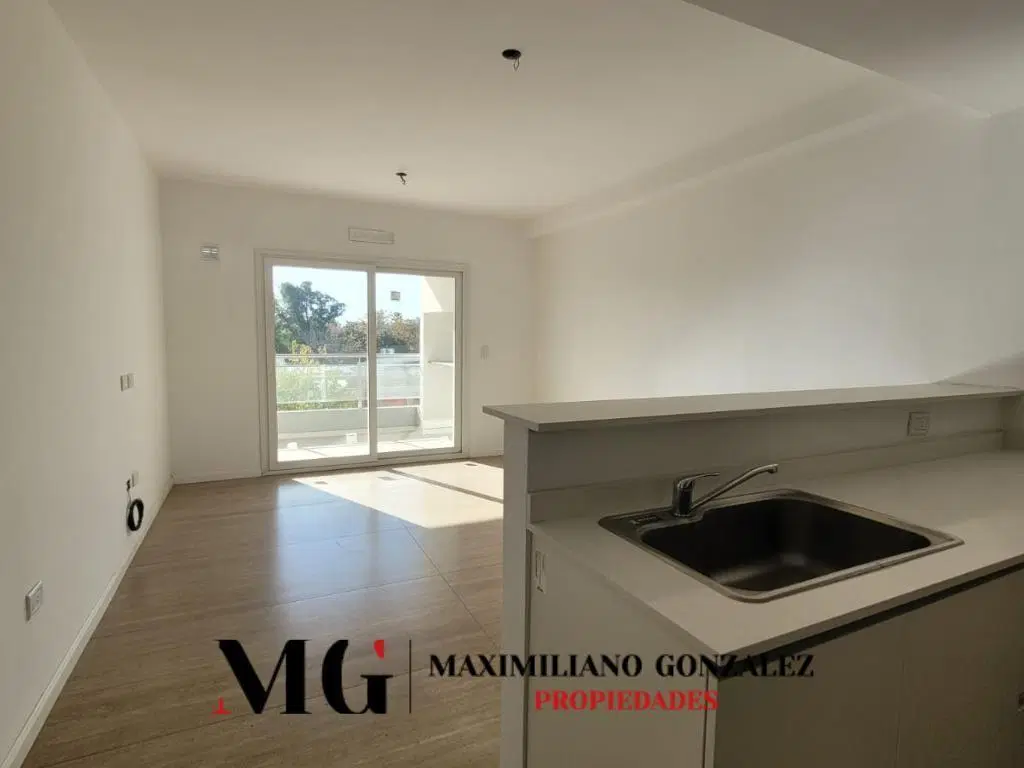 Depto venta y alquiler - Canning Center 5