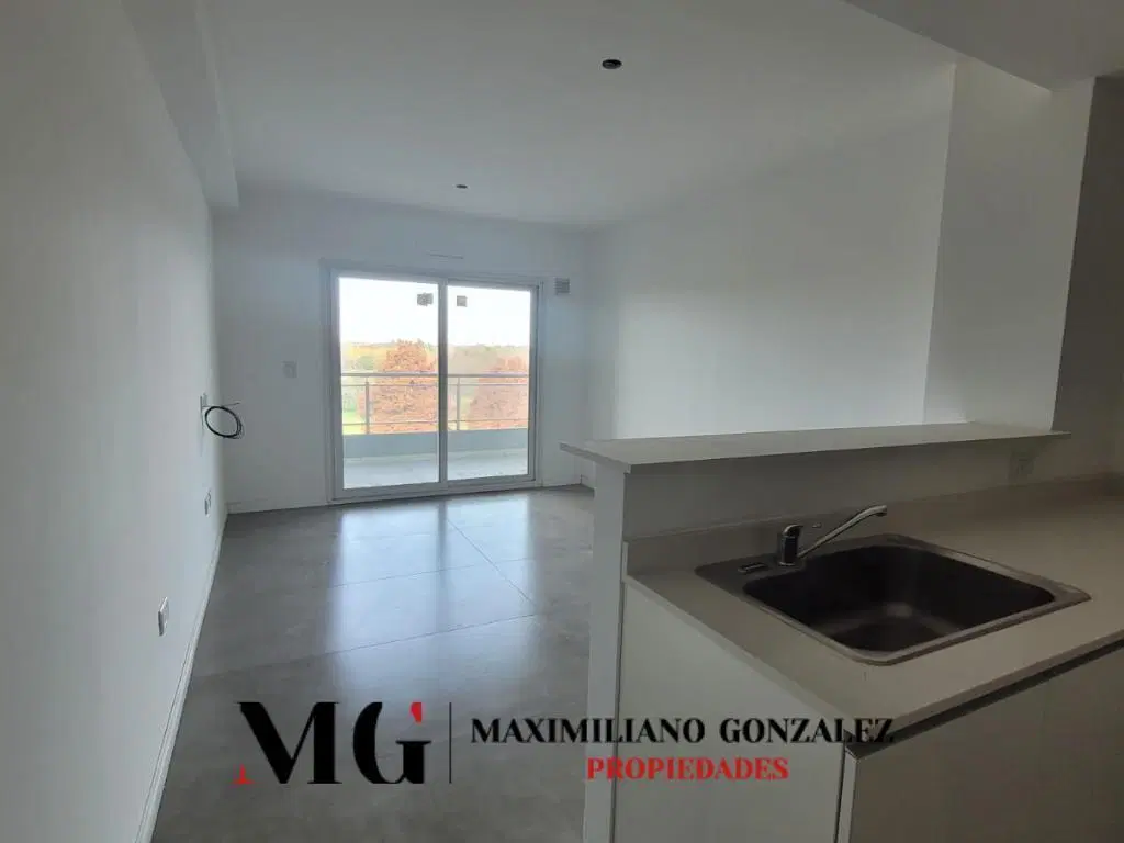Depto venta y alquiler - Canning Center 5