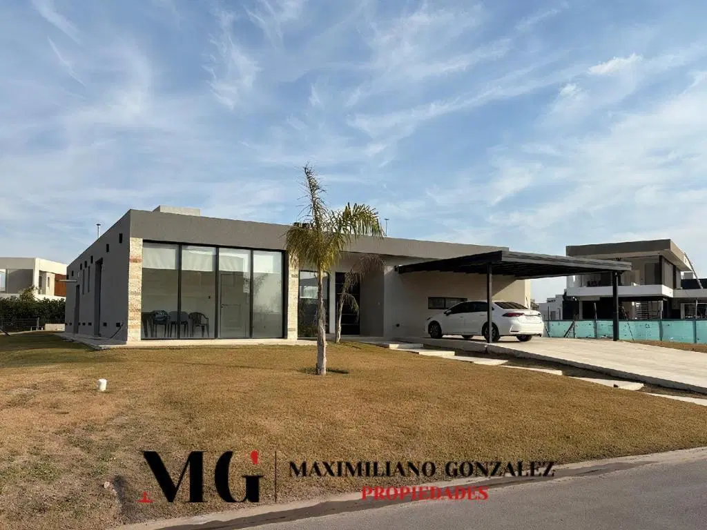 Casa venta y alquiler - Echeverria del Lago 8